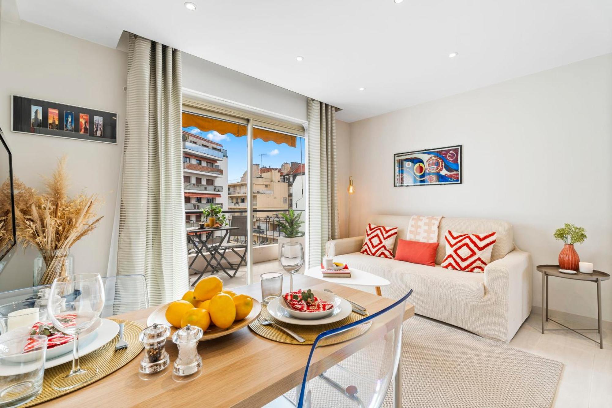Downtown Modern 1-br * Cannes